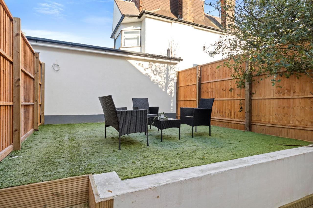 Star London Vivian Avenue 2-Bed Retreat With Garden Apartment The Hyde Exterior photo